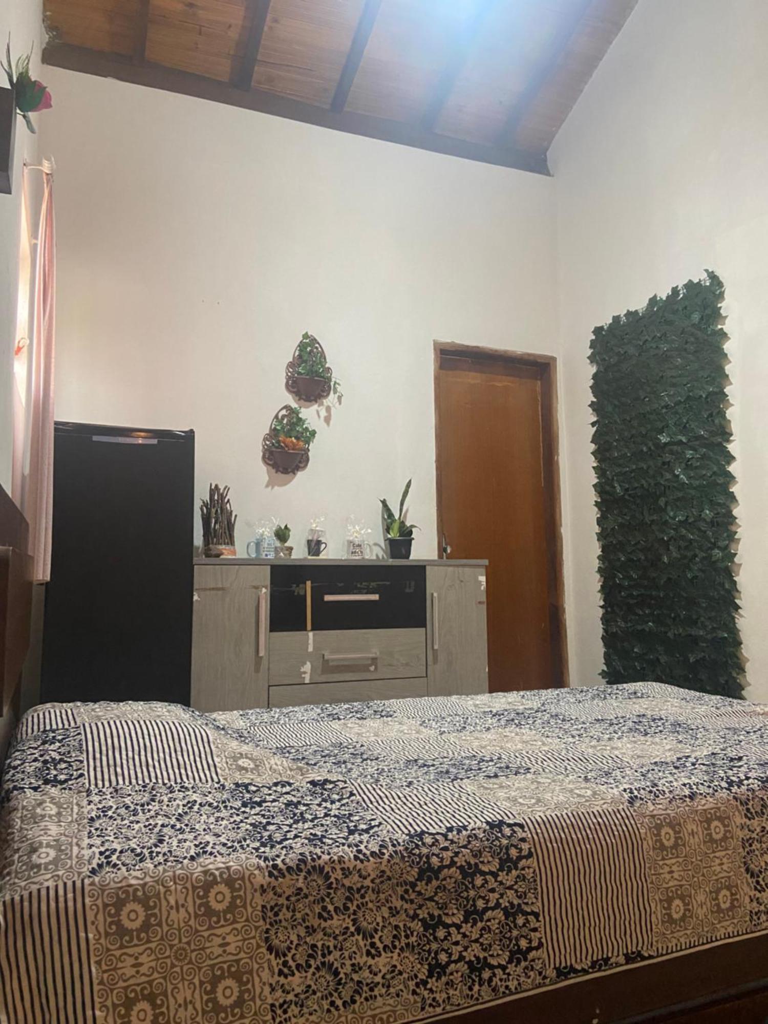 Quarto Privativo Chacara Pe Na Roca Brotas Esterno foto